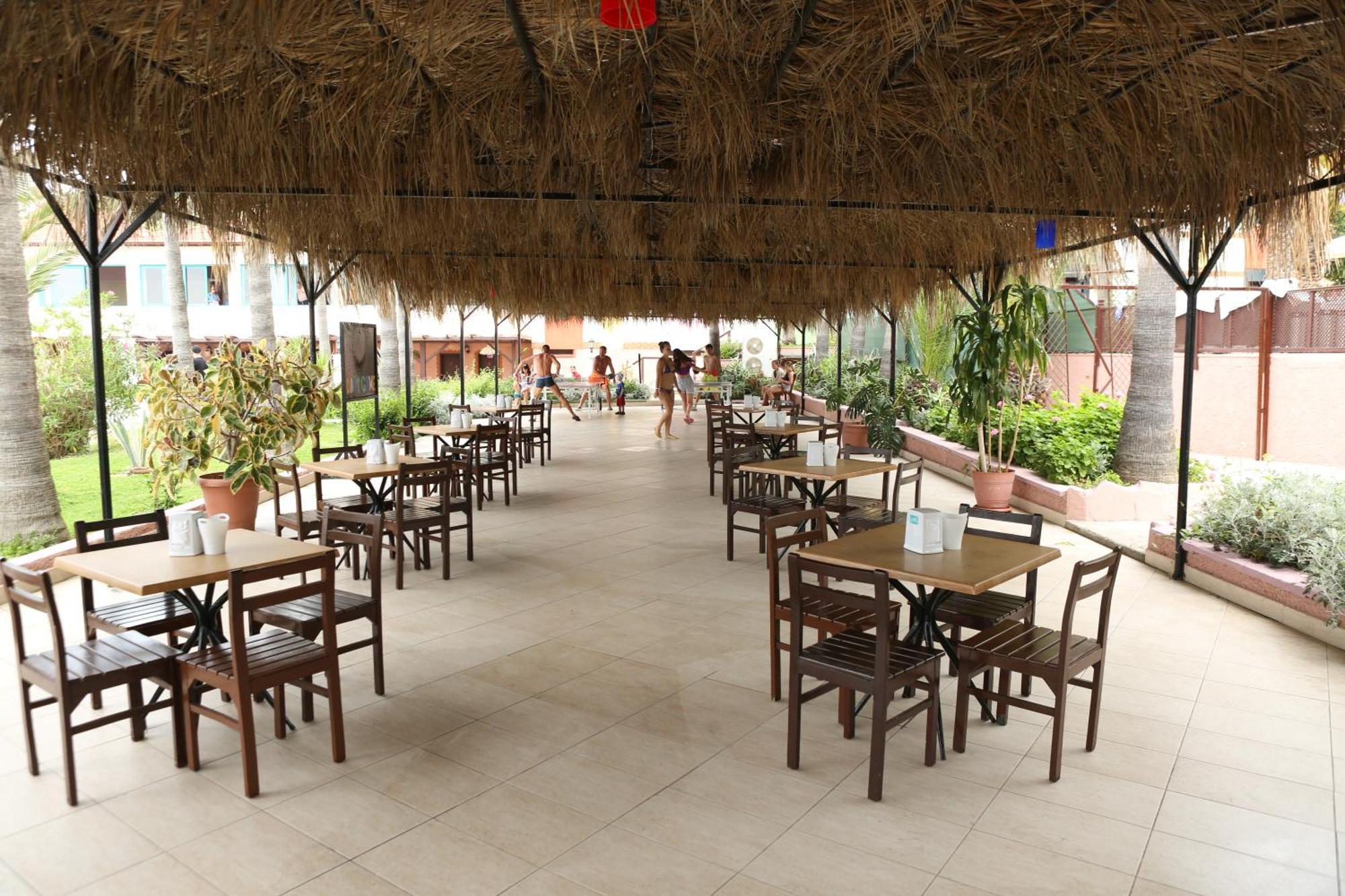 Club Tropical Beach Hotel Toslak Exterior foto